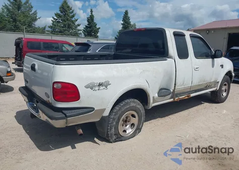 2002 Ford F-150 Lariat/Xl/Xlt from USA, damaged, VIN 2FTRX08LX2CA82381